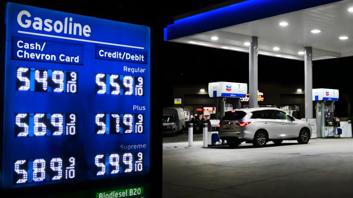 U.S. Gas Prices Top $4 a Gallon Again in 2026: Why the Iran War Is Hitting American Drivers So Fast